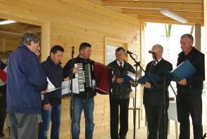 Blagoslov ribiške brunarice in tekmovanje v lovu rib na plovec 16